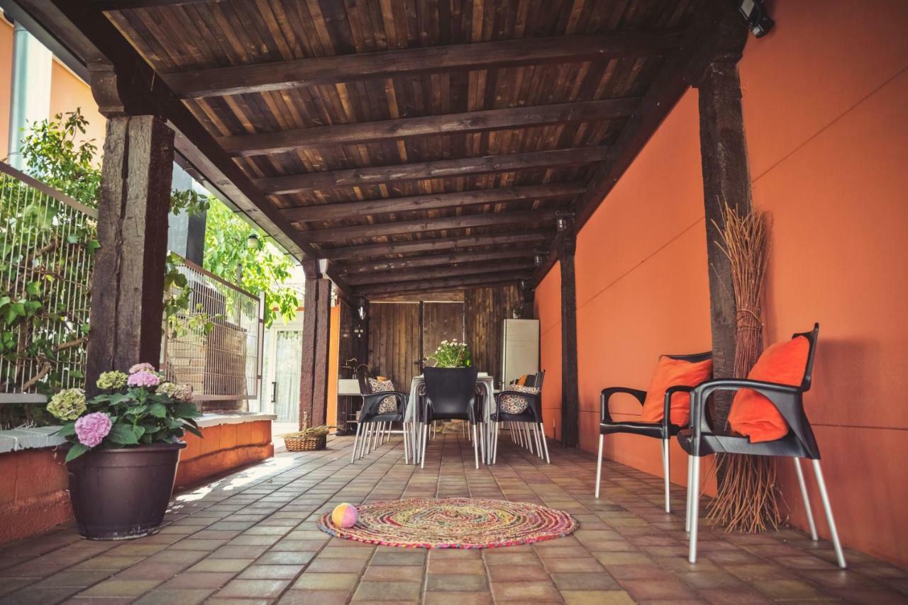 Apartamento 2 4/6 Pax Casa Rural El Sauce. A 2,5 Km De Cuenca Capital Nohales Extérieur photo