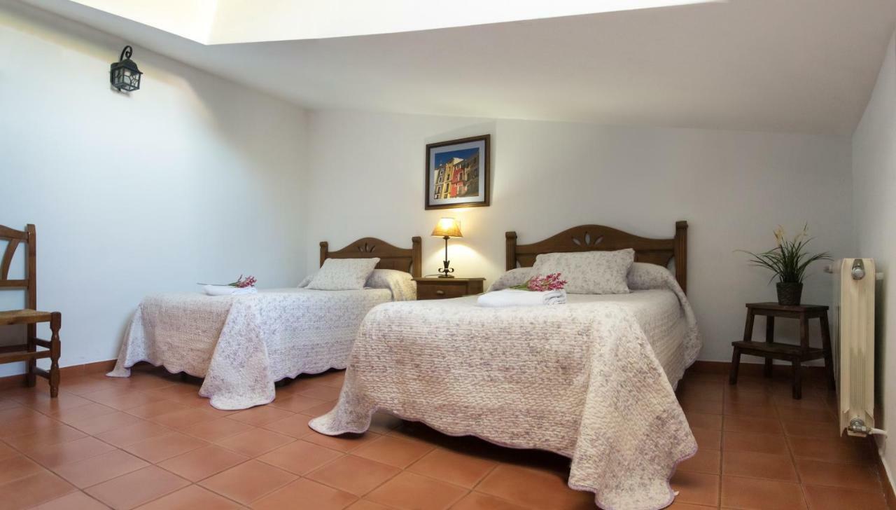 Apartamento 2 4/6 Pax Casa Rural El Sauce. A 2,5 Km De Cuenca Capital Nohales Extérieur photo