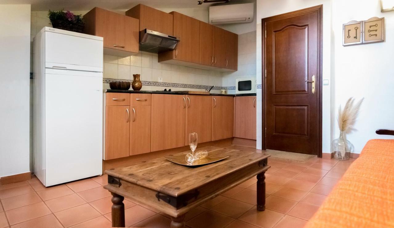 Apartamento 2 4/6 Pax Casa Rural El Sauce. A 2,5 Km De Cuenca Capital Nohales Extérieur photo