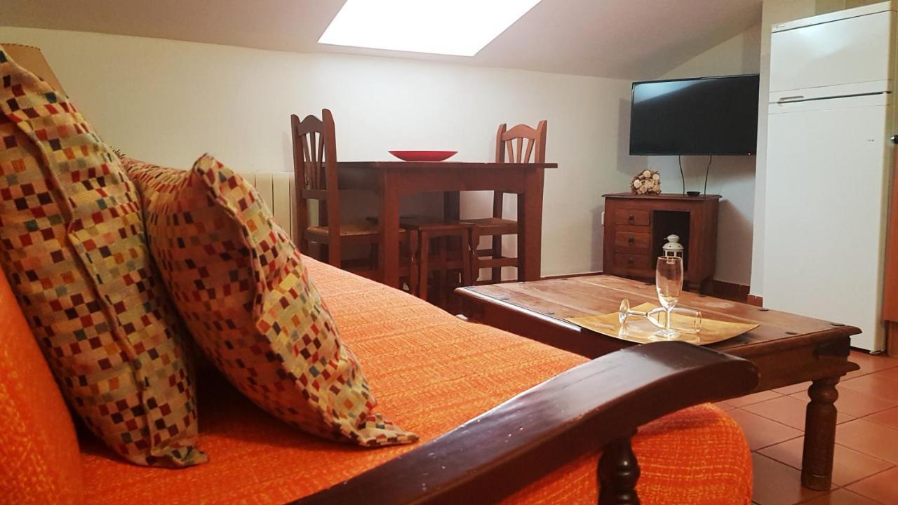 Apartamento 2 4/6 Pax Casa Rural El Sauce. A 2,5 Km De Cuenca Capital Nohales Extérieur photo